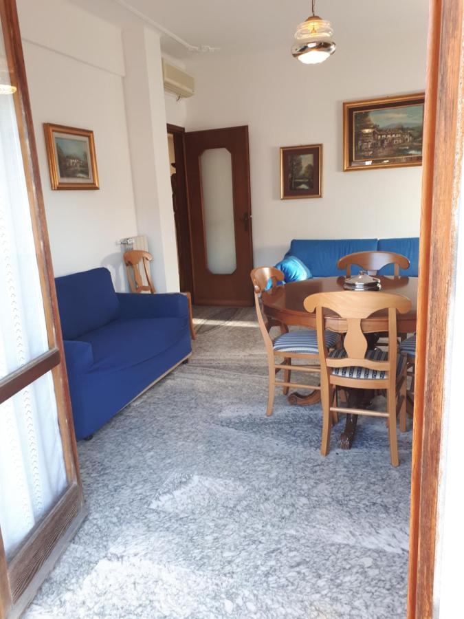 モネーリアCasa Del Pescatoreアパートメント エクステリア 写真