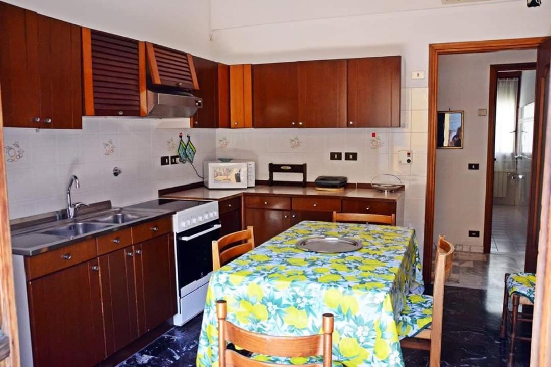 モネーリアCasa Del Pescatoreアパートメント エクステリア 写真